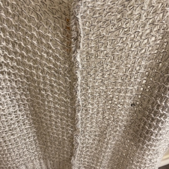 Decree Sweater Size XL Color Cream - Picture 2 of 5